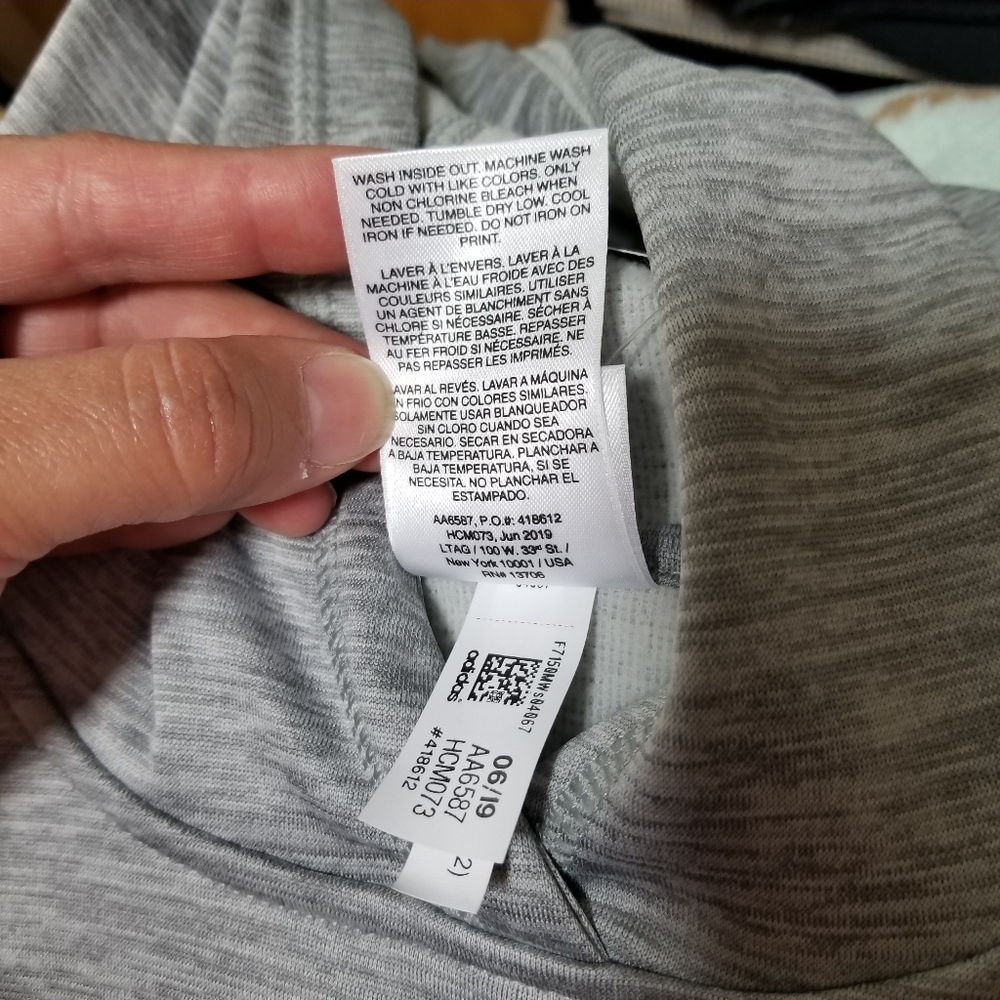 NWT. ADIDAS Grey with Blue Sweatshirt Hoodie. Boys - Picture 8 of 9